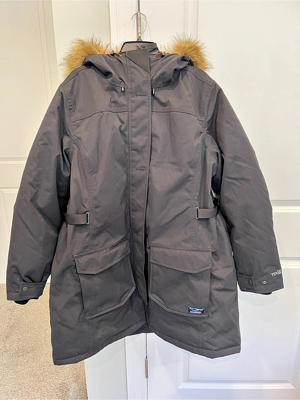LL Bean Black Fur-Trimmed Hood Parka, size 1x